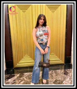 Sarah arabic Wiki, Age, Height, Photos, Instagram