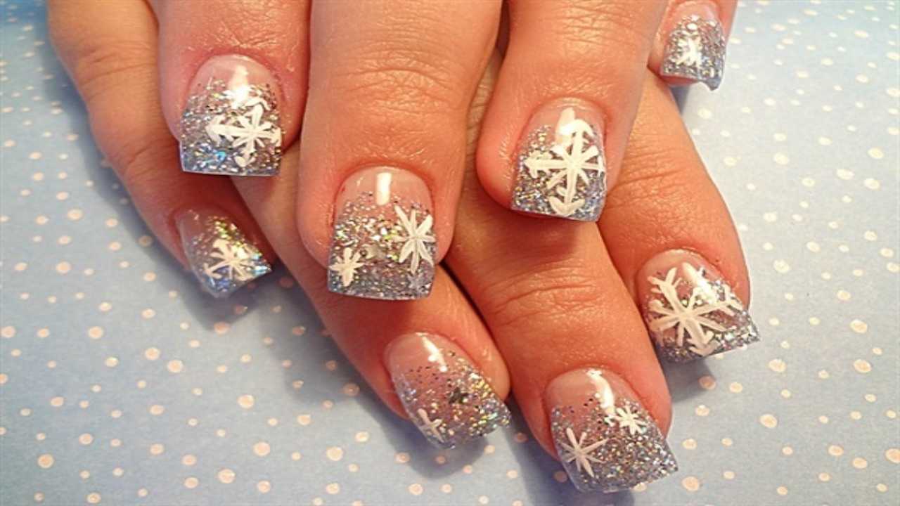 silver and gold nails christmas