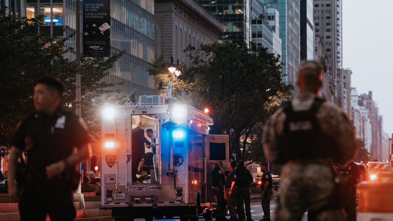Chilling Footage Shows ‘Wild West’ Moment NYPD Officer Fatally Shoots Armed Gunman on Manhattan Street