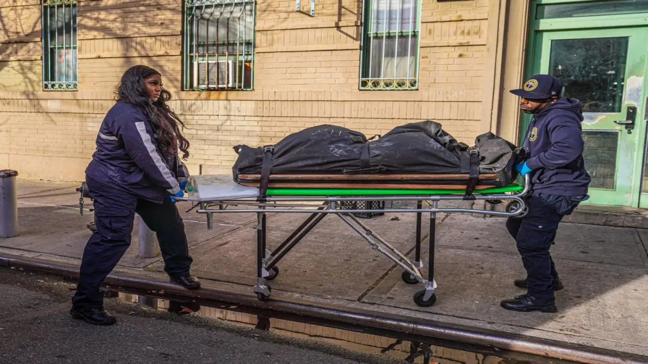 Man Shot Dead in Bronx Stairwell, Ending NYC’s 12-Day Stretch Without a Homicide