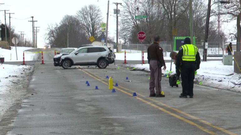 South Bend, IN – Crash Investigation Underway After 3-Vehicle Wreck Leaves One Dead Friday