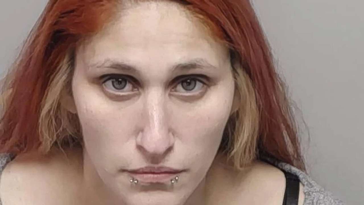 Woman Accused of Killing Boyfriend with Hammer and Leaving Him to Die at Church, Police Say