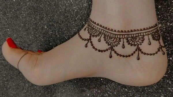 Anklet Mehndi Design